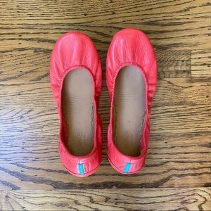 Tieks Poppy Red Flats, Size 8